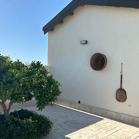 Baglio Il Gelso E L'Ulivo Appartamento Il Carrubo Reitani Εξωτερικό φωτογραφία